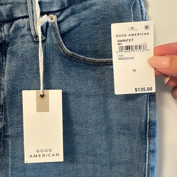 NWT: Good American Raw Hem Jeans - Picture 7 of 8